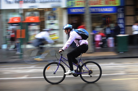 Иницијатива во Франција: со велосипед на работа, државата плаќа!